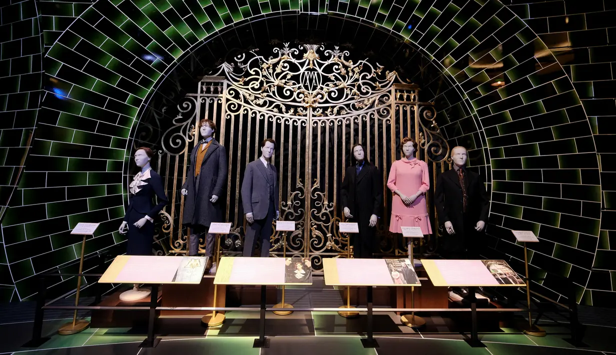 Para pemangku kepentingan berharap taman ini akan sesukses tur studio London di Leavesden yang dibuka pada tahun 2012 dan telah dikunjungi lebih dari 17 juta pengunjung. (Photo by Kazuhiro NOGI / AFP)