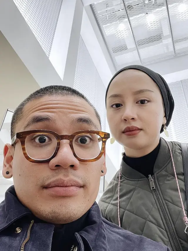 Gaya Styling Hijab Gitasav  (IG/@gitasav)