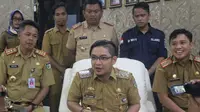 Pasha beralasan mengkuncir rambut nyentriknya karena tak punya waktu untuk dandan. (Liputan6.com/Apriawan)