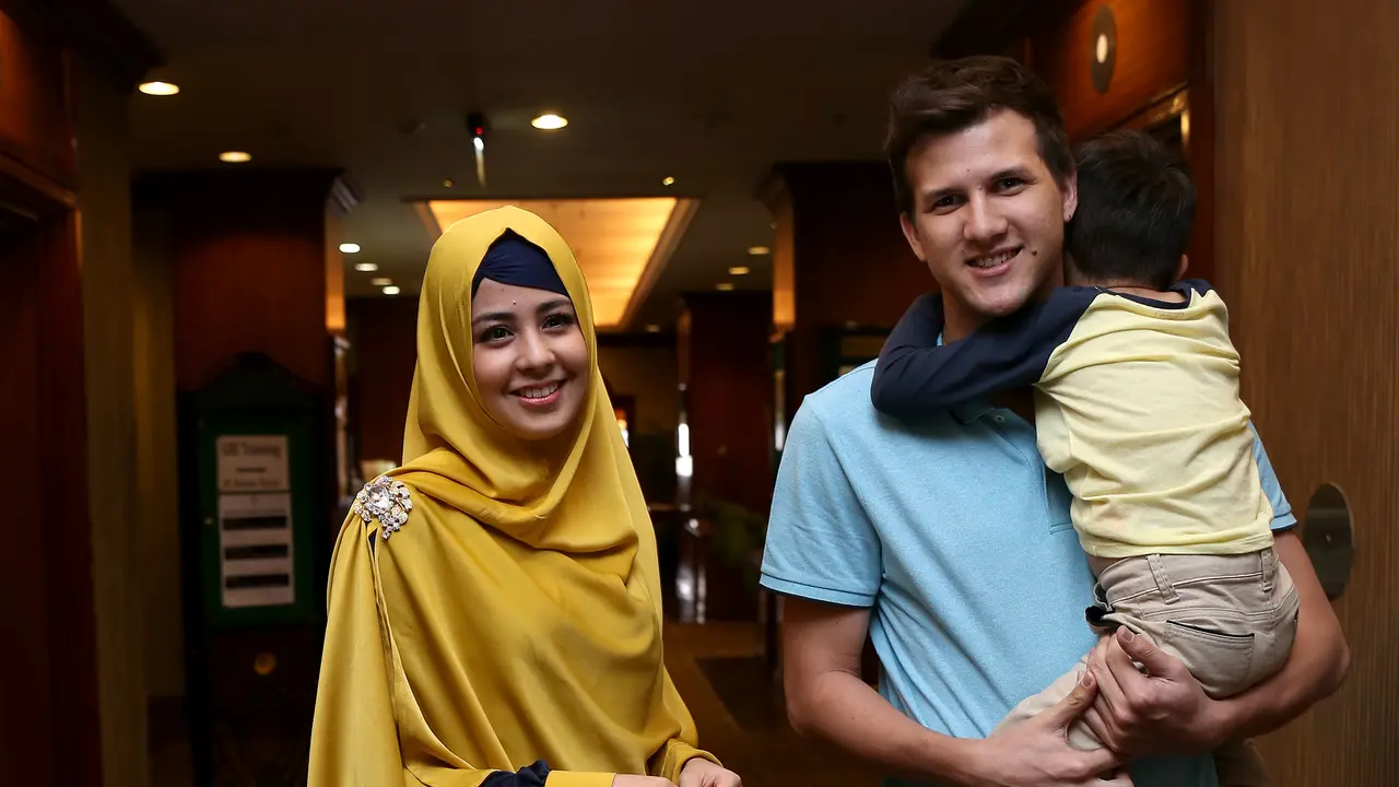 Stuart Collin dan Risty Tagor/Galih W. Satria/Bintang.com