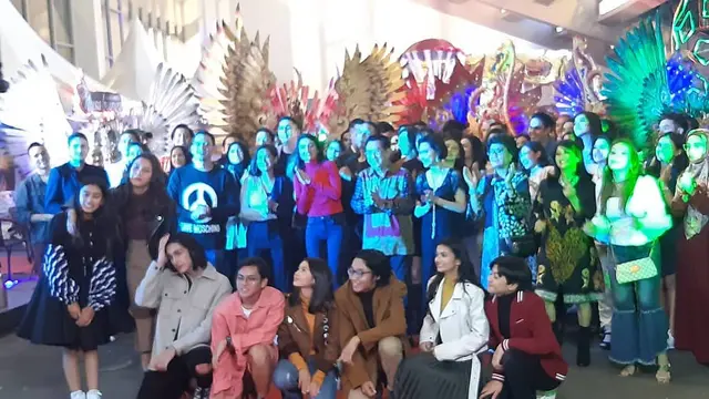 6 Potret Kebersamaan Artis Sinemart di Balik Layar Sinetron, Kompak