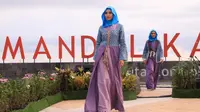 Fashion Show Busana Muslim di NTB