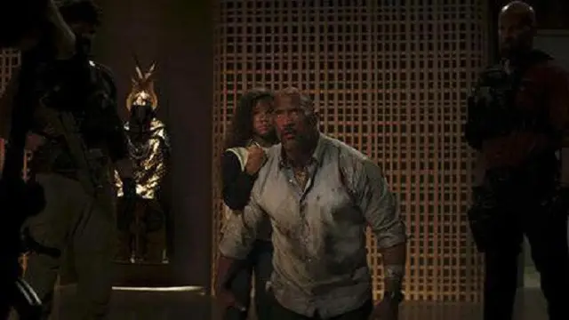 Skyscraper: Aksi The Rock Di Pencakar Langit Selamatkan Keluarga