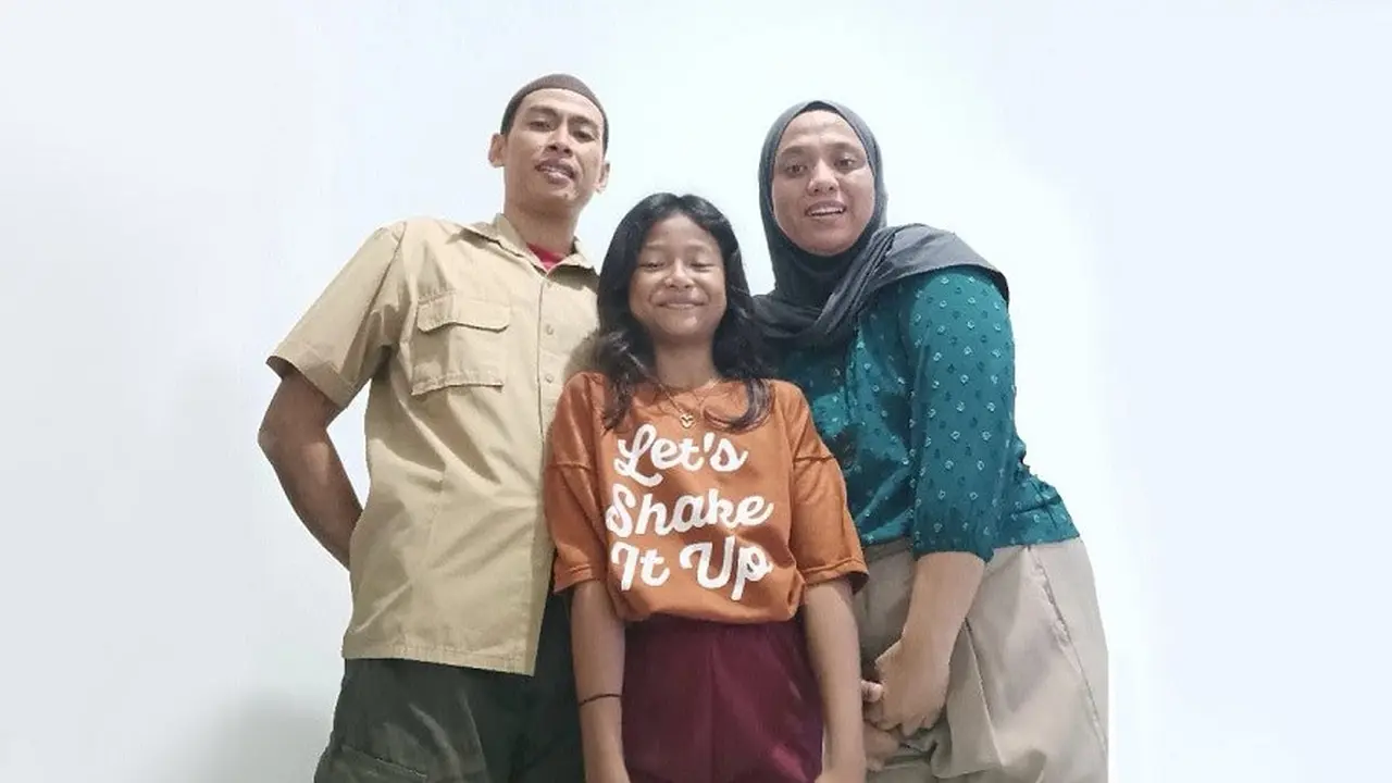Difabel Tuli Ridwan Kurniawan dan Yunita Persetiawati