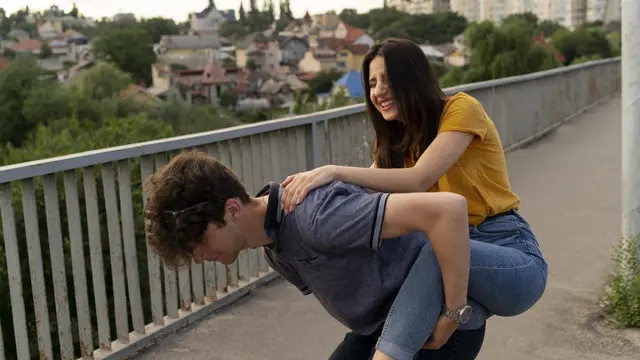 Memiliki Love Language Utama, Acts of Service