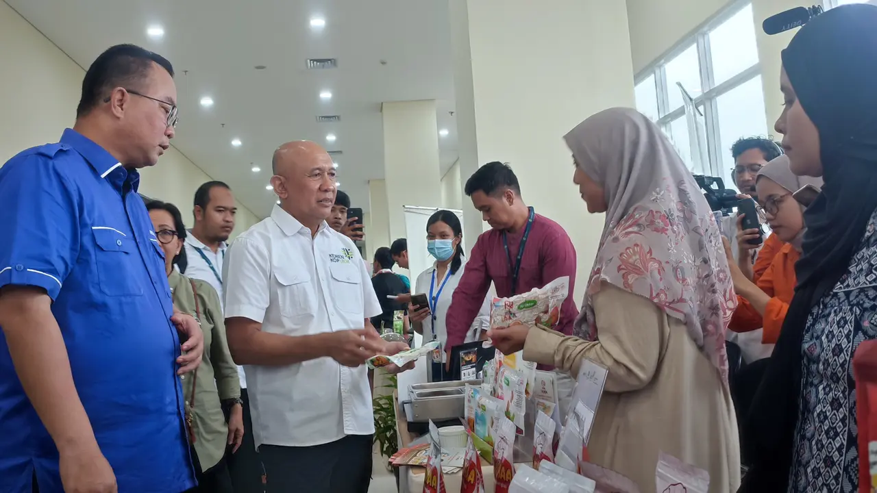 Presiden Joko Widodo (Jokowi) sudah memberikan sinyal persetujuan terkait rencana penghapusan kredit macet UMKM di perbankan nasional.
