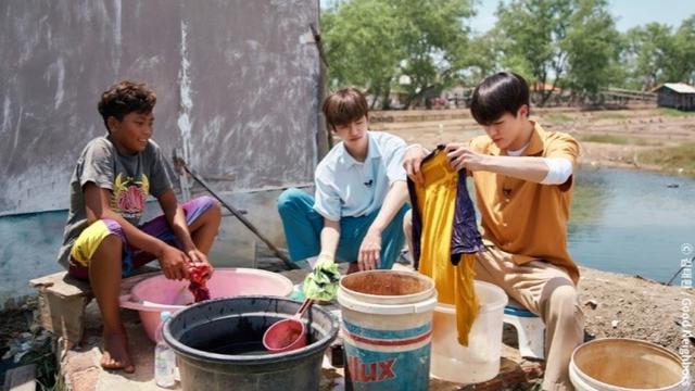 Potret Jeno dan Jaemin NCT Dalam Acara Kemanuasiaan Di Indonesia