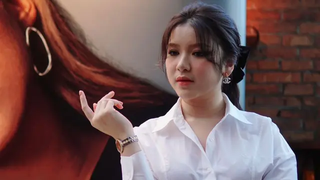 Tiara Andini Jadikan Jam Tangan Sebagai Pelengkap Penampilan, Bukan