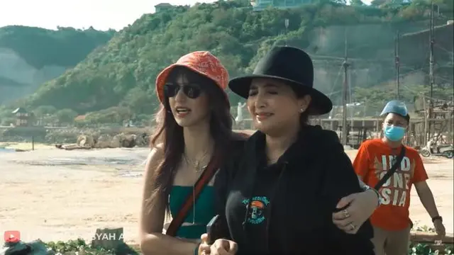 6 Momen Liburan Ashanty dan Nia Ramadhani di Bali, Sempat Takut Naik Helikopter