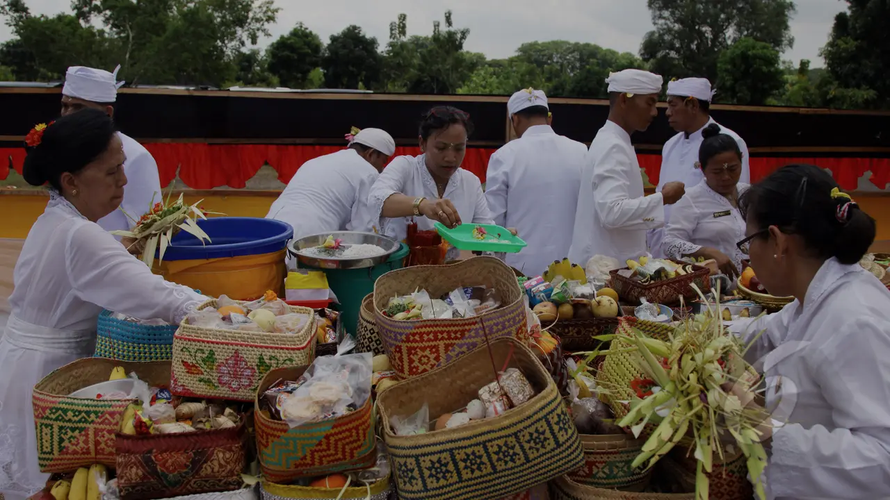 Mengintip Prosesi Upacara Tawur Agung di Banten 