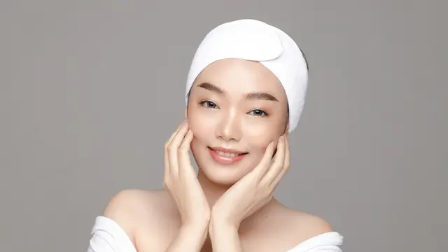 Meregenerasi Kulit Itu Apa Sih? Begini Tips Perawatan untuk Angkat Sel Kulit Mati dengan Maksimal