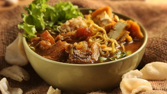 tahu campur
