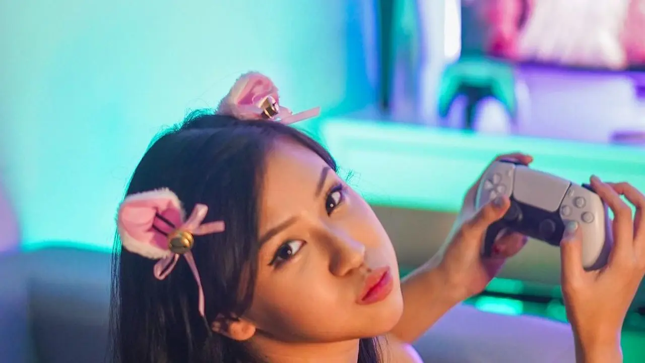 Gaya Inayma Saat Main Game, Sempat Sehobi dengan Chandra Liow