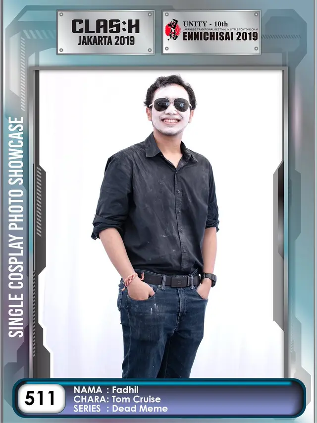 Cosplay Nyeleneh (Sumber: Facebook//clashcosplay)