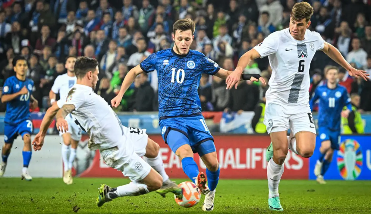 Dengan hasil tersebut, Slovenia menempati peringkat kedua klasemen akhir Grup H dengan poin 22 dari 10 laga. (Jure Makovec/AFP)