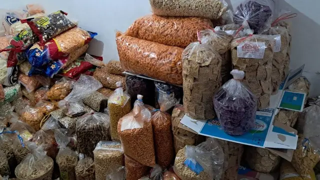 Rekomendasi Tempat Beli Snack Kiloan di Jogja