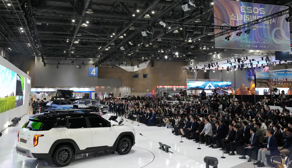 Seoul Mobility Show didominasi kendaraan masa depan ramah lingkungan. (AP Photo/Lee Jin-man)