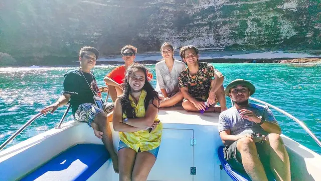 6 Momen Haico Van der Veken dan Rangga Azof Liburan Bareng di Bali