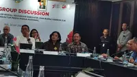 Kepala Eksekutif Pengawas Pasar Modal, Keuangan Derivatif dan Bursa Karbon OJK Inarno Djajadi dalam focus group discusion (FGD) dengan jurnalis di Bali, Jumat (1/7/2023).
