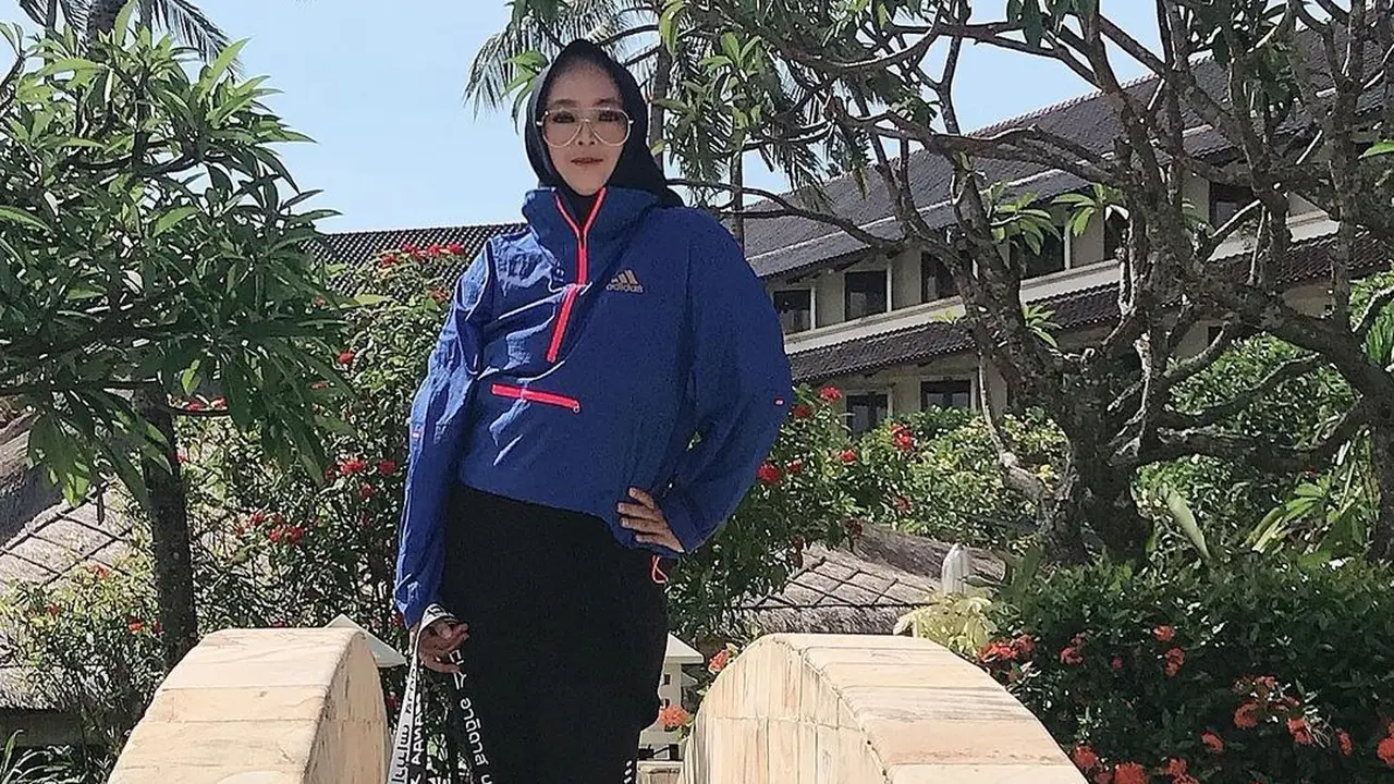 [Fimela] Rina Gunawan