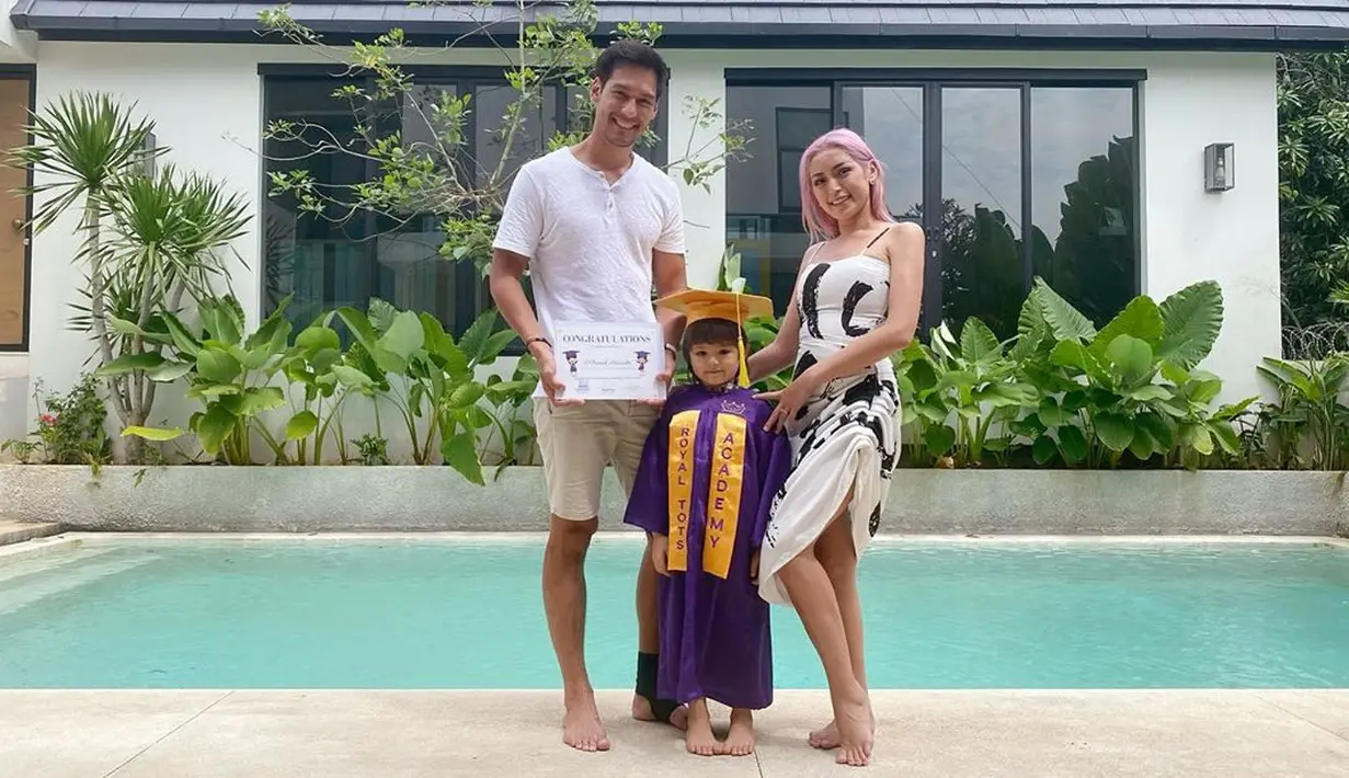 Jessica Iskandar (Instagram/inijedar)