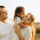 ilustrasi anak dengan orangtua  (doc.pexels/ Dmitry Rodionov)
