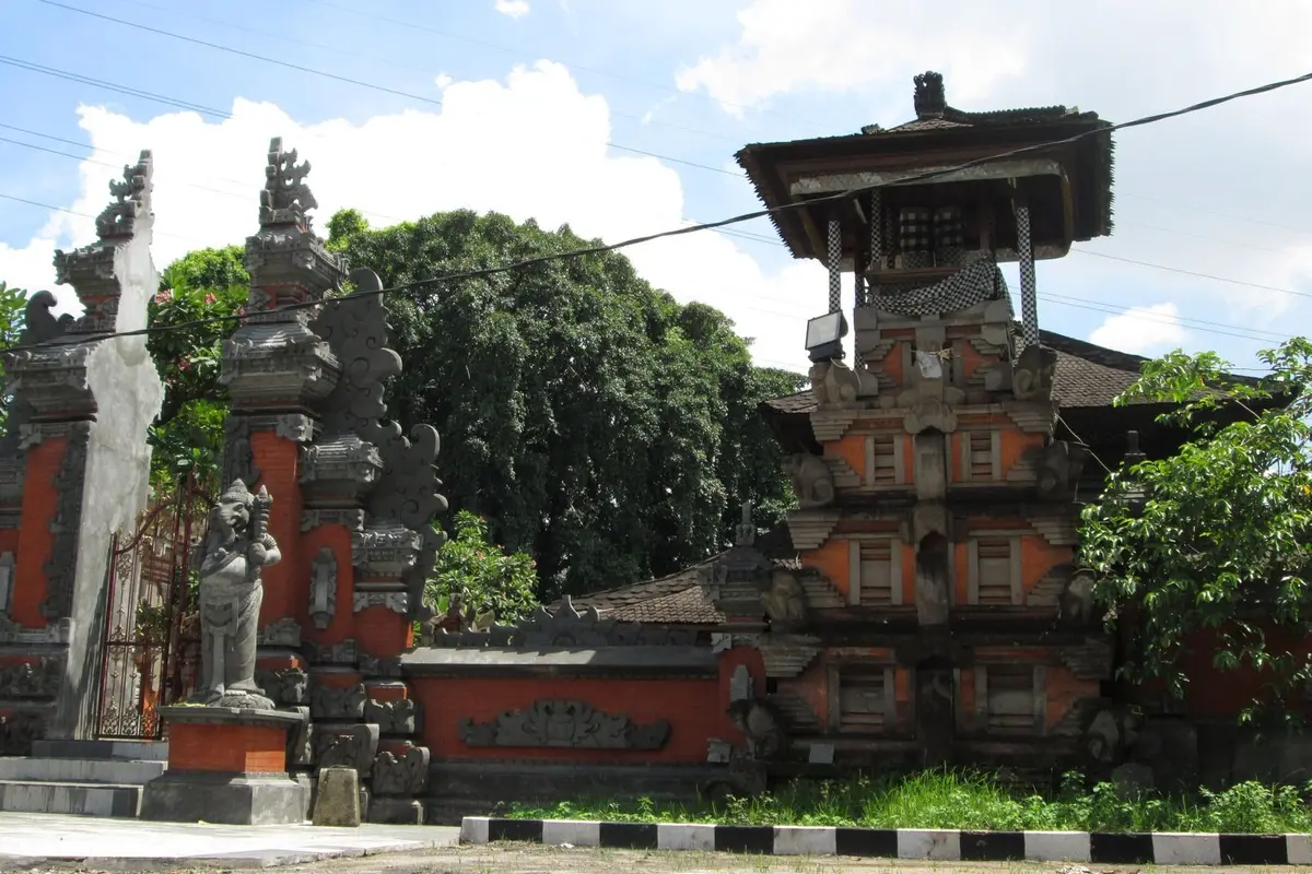  Pura Adhitya Jaya, Rawamangun