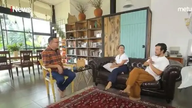 Rumah Dwi Sasono dan Widi Mulia