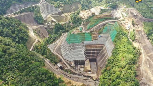 Kementerian PUPR telah menyelesaikan 34 infrastruktur Proyek Strategis Nasional (PSN) di 2022. Untuk Tahun ini ditargetkan 24 PSN sudah selesai. (Dok Kementerian PUPR)