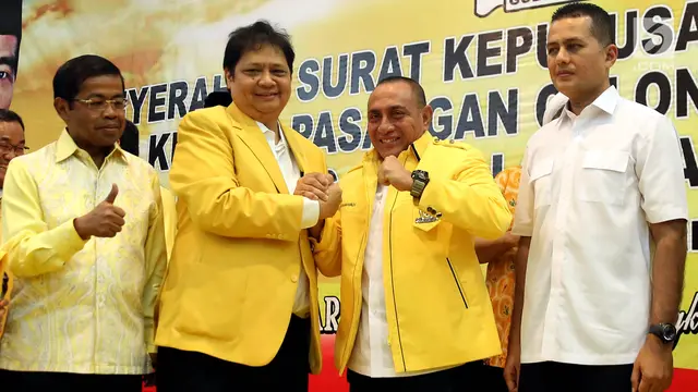 Diusung Golkar, Begini Senyum Pasangan Calon Kepala Daerah
