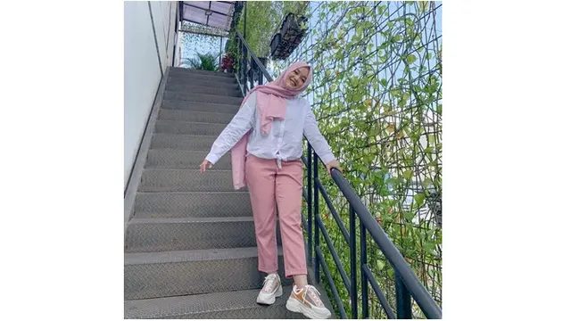 Potret Cantiknya Anak 5 Pelawak Indonesia yang Curi Perhatian Netizen