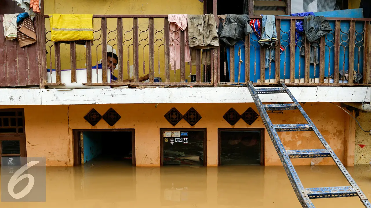 20151125-Kampung-Pulo-Kembali-Terendam-Banjir-YR