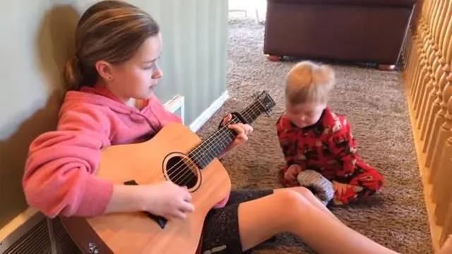 [Bintang] Punya Adik Down Syndrome, Gadis Ini Malah Buat Netizen Nangis