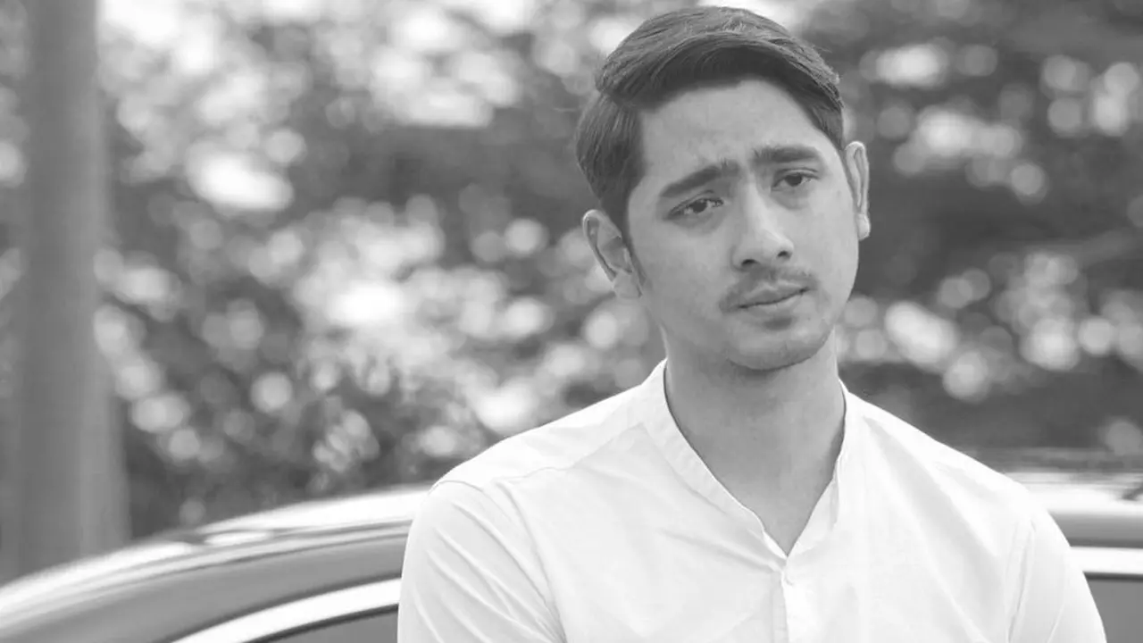 Arya Saloka