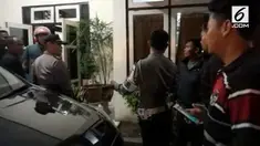 Pelaku juga menyekap dan mengikat satpam dan beberapa pegawai Dinkes Brebes.