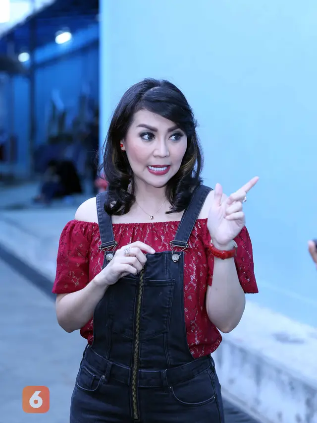 [Bintang] Tessa Kaunang