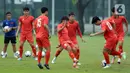 Tim pelatih berusaha memberikan sentuhan terbaik agar mereka bisa mendapatkan hasil maksimal di lapangan. (Liputan6.com/Helmi Fithriansyah)