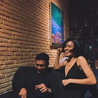 Siapa sih yang tak kenal dengan Eva Celia? Selain cantik, putri Sopia Latjuba ini juga pandai bernyanyi. Tak lengkap rasanya jika kita tak membahas tenang kehidupan asmara gadis kelahiran 21 September 1992 ini. (Foto: instagram.com/evacelia)