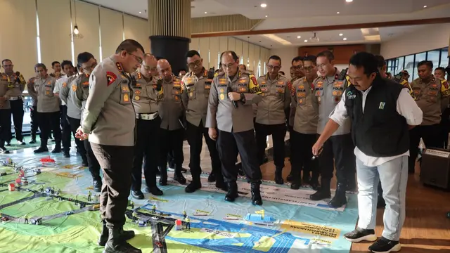 Rekayasa Lalu Lintas. (Jumat, 12/04/2024). (Yandhi Deslatama/Liputan6.com).