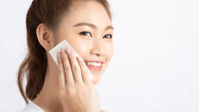 Tutorial Membuat Natural Makeup Look yang Mudah dan Anti Gagal, Hasilnya Pasti Cantik