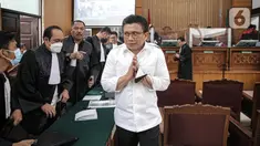 Terdakwa kasus dugaan pembunuhan berencana terhadap Brigadir Nofriansyah Yosua Hutabarat, Ferdy Sambo usai menjadi saksi dalam menjalani sidang lanjutan di Pengadilan Negeri Jakarta Selatan, Rabu (7/12/2022). Ferdy Sambo menjadi saksi untuk terdakwa Richard Eliezer, Ricky Rizal dan Kuat Ma'ruf di persidangan perkara pembunuhan berencana Brigadir J. (Liputan6.com/Faizal Fanani)