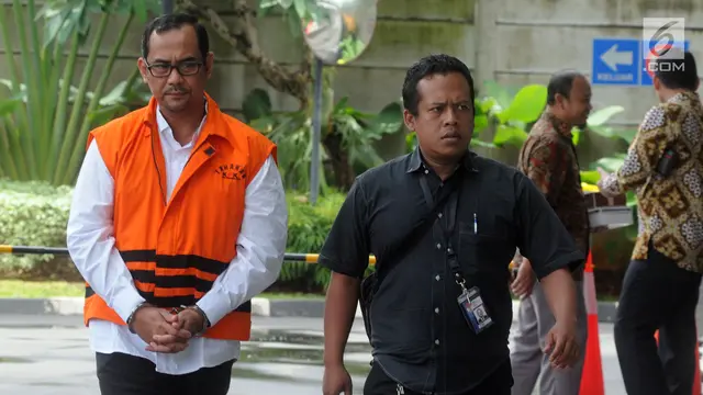 Pasca Terjaring OTT, Kakanwil Kemenag Jatim Diperiksa Perdana KPK