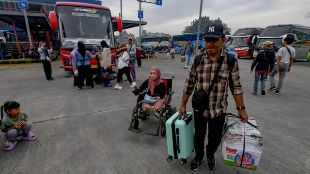 Peserta Mudik Gratis Lebaran 2025 Kementerian Perhubungan Diberangkatkan