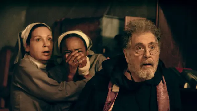 Al Pacino sebagai Father Theophilus Riesinger dalam film The Ritual. (Foto: Dok. XYZ Films)