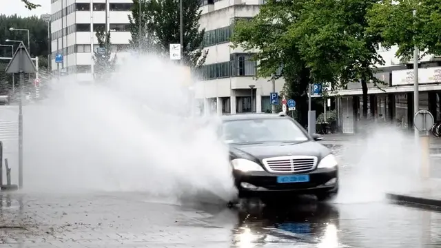 Ilustrasi Aquaplaning