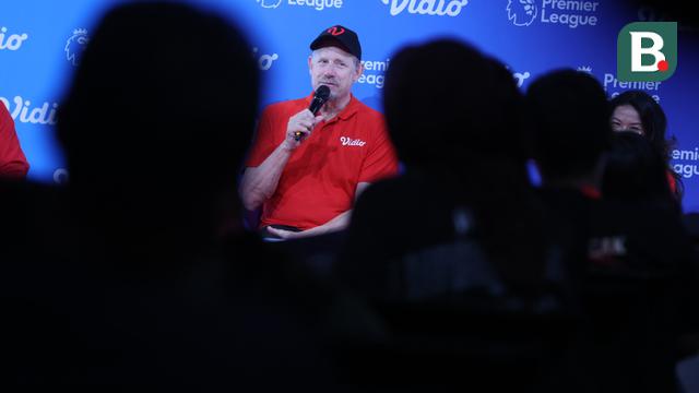 Press Conference Vidio.com dan Peter Schmeichel