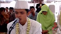 Video viral Dodi Hidayatullah yang membacakan surah Ar Rahman sebagai mahar (dok. YouTube Dodi Hidayatullah/https://www.youtube.com/watch?v=FyGjKQx7A44/Fairuz Fildzah)