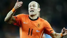 Selebrasi gol winger Belanda Arjen Robben ke gawang Uruguay di semifinal PD 2010 di Green Point Stadium, Cape Town, 6 Juli 2010. Belanda unggul 3-2. AFP PHOTO / JEWEL SAMAD 