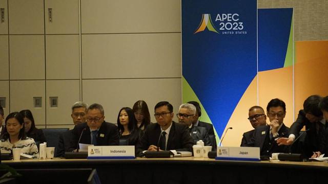 Menteri Perdagangan RI Zulkifli Hasan mendorong kepada Ekonomi APEC agar terus berkomitmen memperkuat kemitraan kawasan Asia Pasifik.