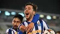 Nico Gonzalez saat masih memperkuat Porto. (Andrej ISAKOVIC / AFP)